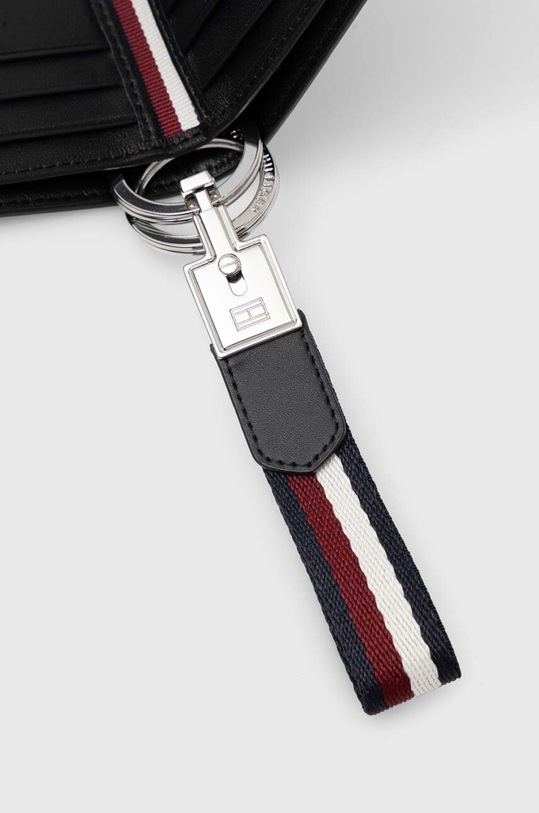 Tommy Hilfiger portfel skórzany + brelok AM0AM11628 czarny