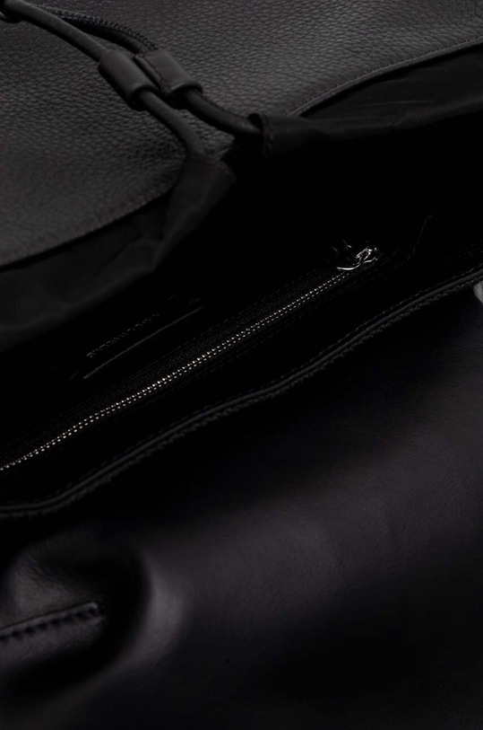 Кожена раница Coccinelle E1.MUK.84.02.01