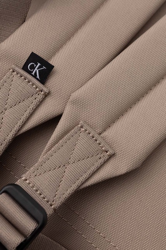 Ruksak Calvin Klein Jeans bež K50K511100