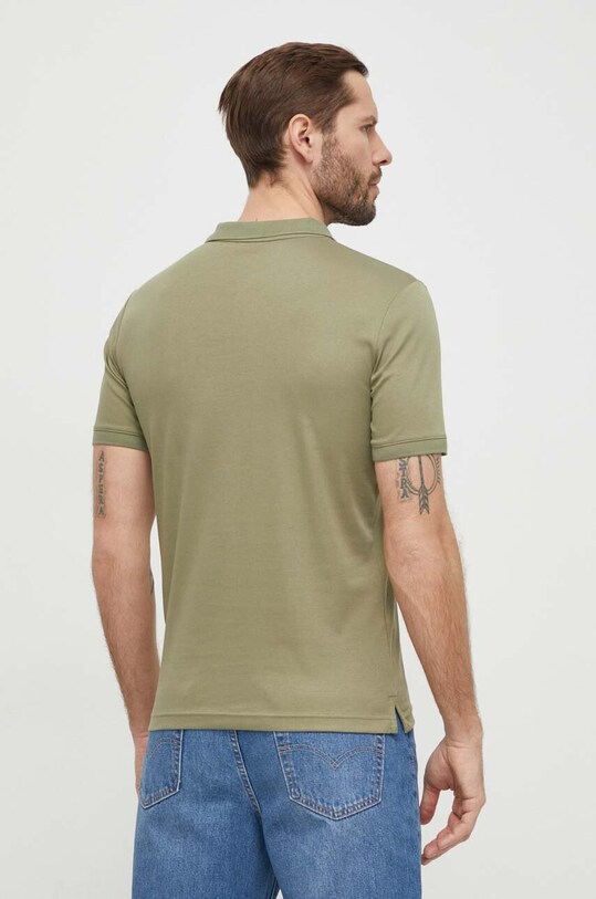 Памучна тениска с яка Calvin Klein K10K111657 зелен AA00