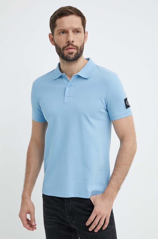 Памучна тениска с яка Calvin Klein Jeans J30J323394 син SS24