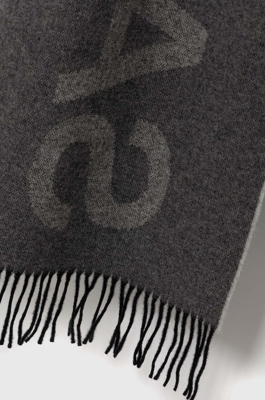 Вълнен шал Samsoe Samsoe U23300004 сив AW23