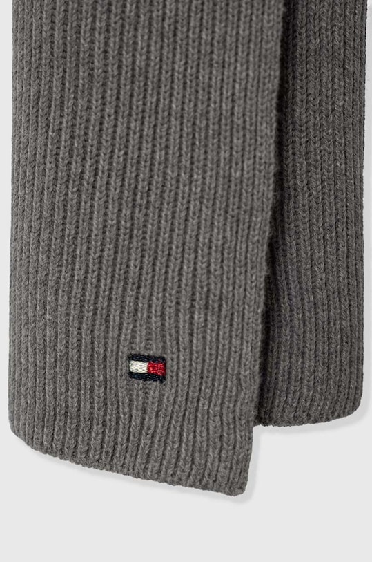 Kratki šal s primjesom kašmira Tommy Hilfiger AW0AW15348 siva AW23