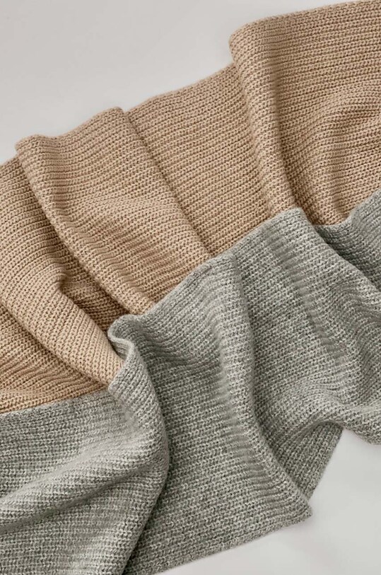 Dětský šátek z vlněné směsi Jamiks ALMA ALMA.Szal.JZG309.G hnědá AW23