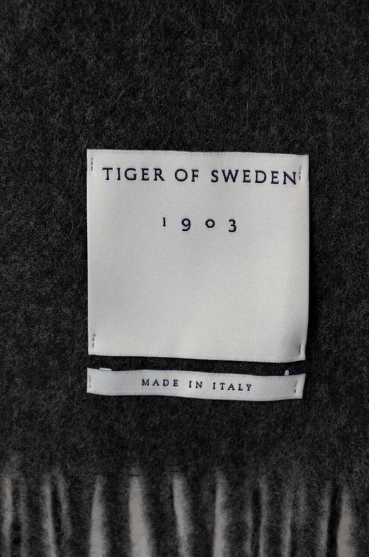 Tiger Of Sweden szalik wełniany T69415011 szary AW23