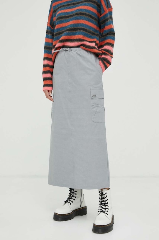 Résumé fusta 17870983 gri AW23