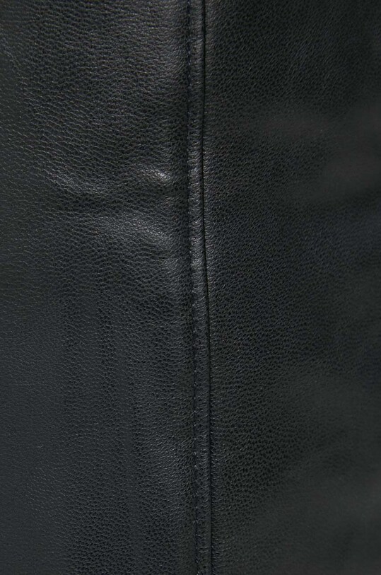 Krilo Abercrombie & Fitch KI143.3151.900 črna