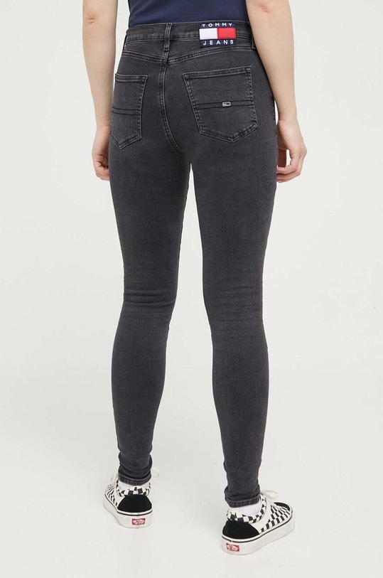 Oblačila Kavbojke Tommy Jeans DW0DW16001 črna