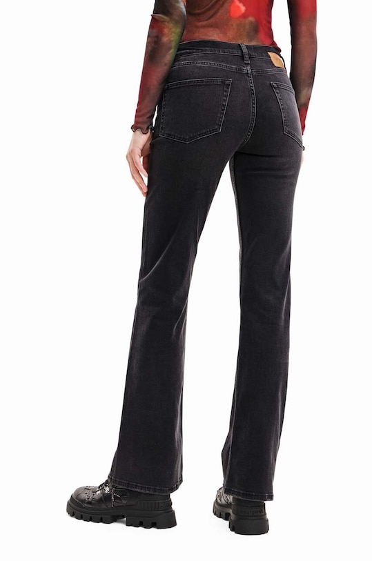 Desigual jeansy 23WWDD14 granatowy AW23