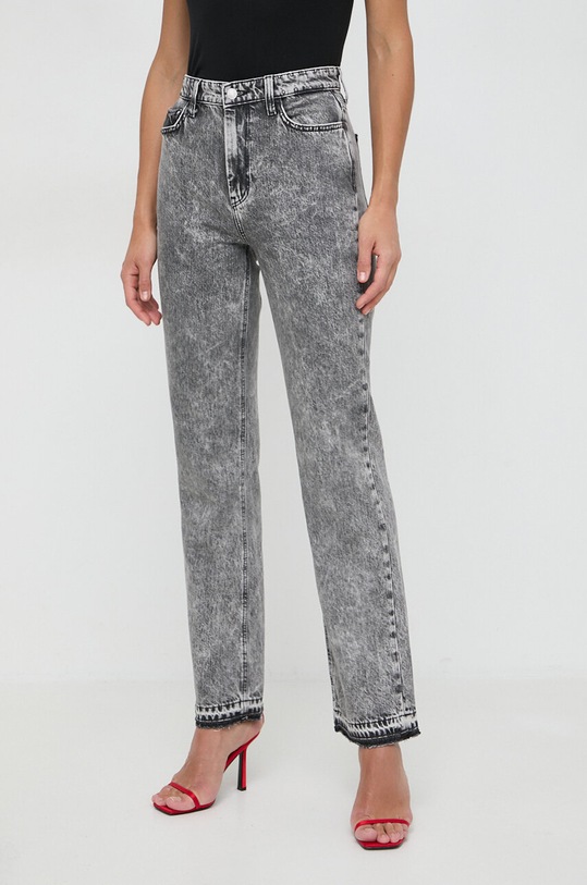 Kavbojke Guess Prijazno od planeta siva W4RA33.D56B3