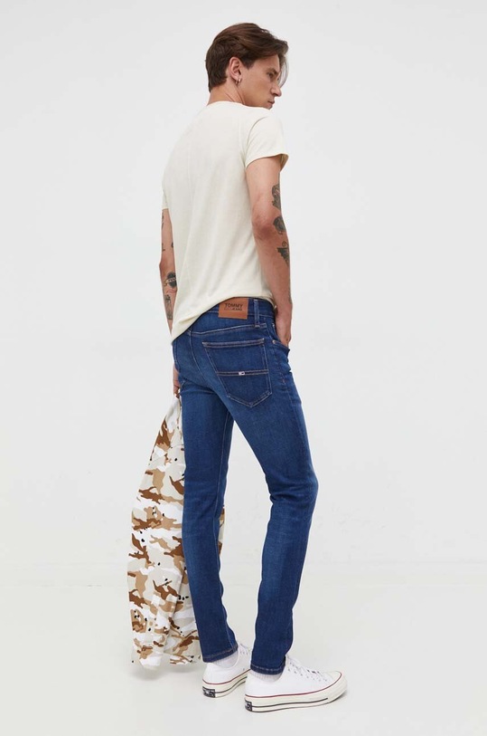 Tommy Jeans jeansy Simon niebieski DM0DM17425