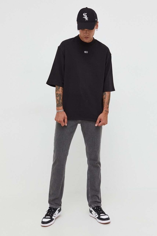 Tommy Jeans jeansy Ryan szary DM0DM17459