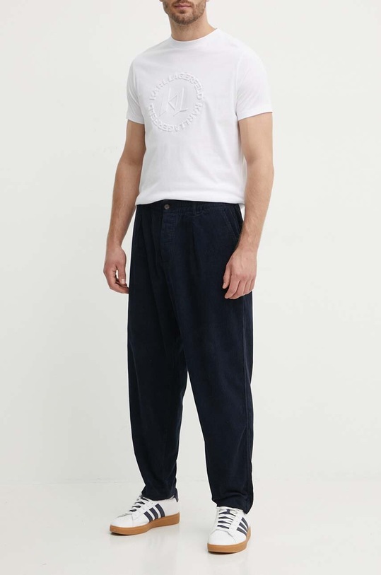 Universal Works spodnie sztruksowe PLEATED TRACK PANT bawełna granatowy 29519