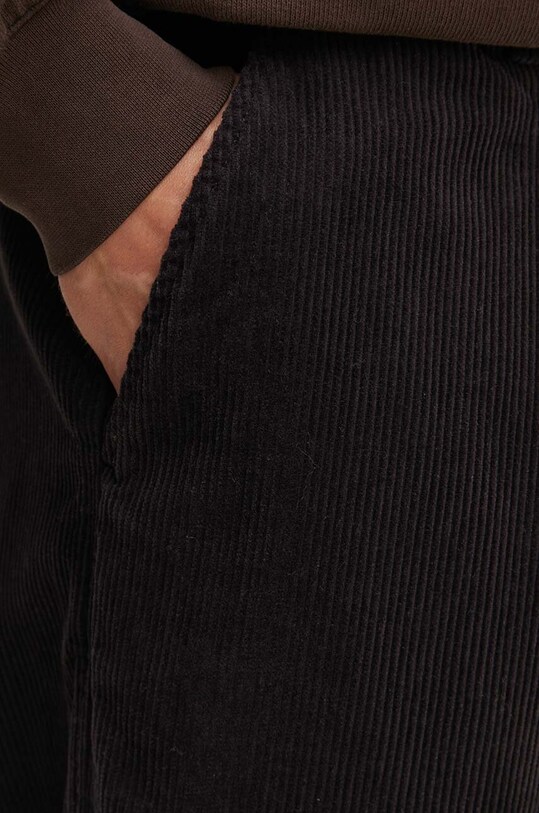 Universal Works spodnie sztruksowe PLEATED TRACK PANT brązowy 29519