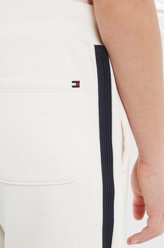 Tommy Hilfiger spodnie dresowe dziecięce KB0KB08404.74.122.9BYX biały