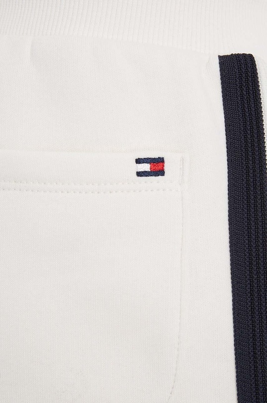 Tommy Hilfiger spodnie dresowe dziecięce biały KB0KB08404.74.122.9BYX