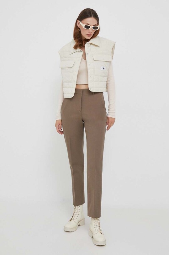 Nohavice Calvin Klein K20K205785 hnedá AW23