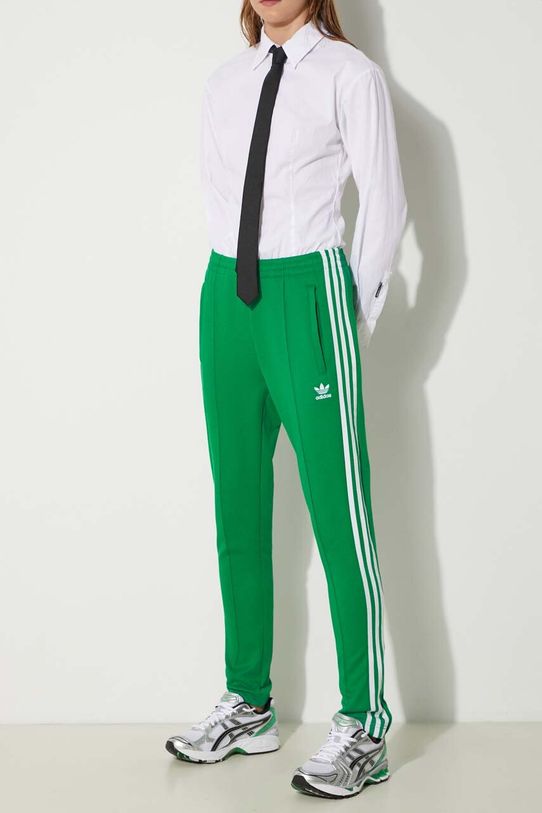 Tepláky adidas Originals Adicolor Classics SST zelená IK6601