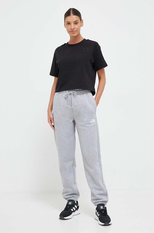 The North Face pantaloni de trening NF0A7ZJFDYX1 gri SS24