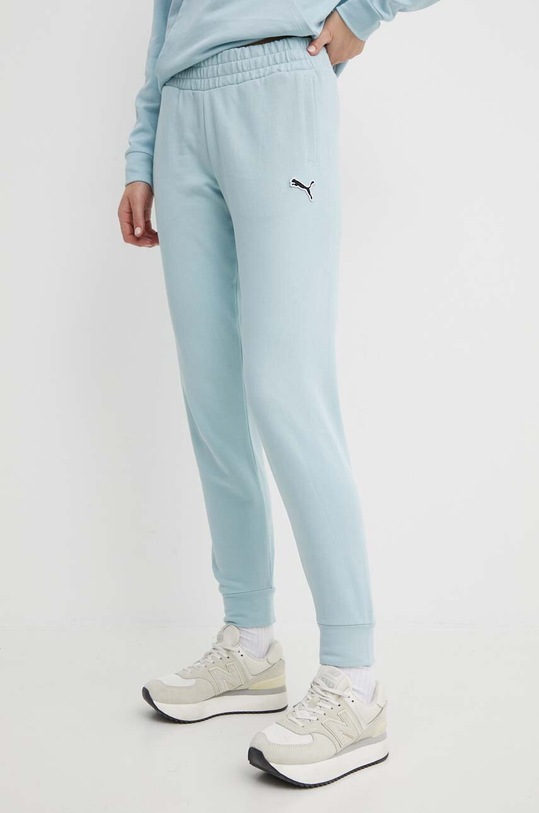 Puma spodnie dresowe bawełniane BETTER ESSENTIALS bawełna niebieski 675989