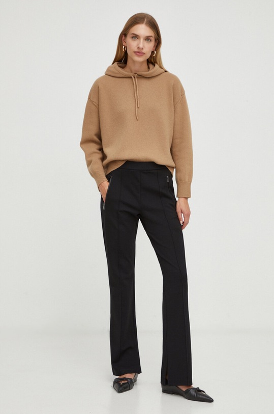 Weekend Max Mara spodnie 2357860433600 czarny AW23