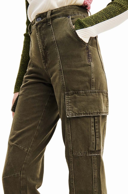 Îmbrăcăminte Desigual pantaloni 23WWDD40 verde