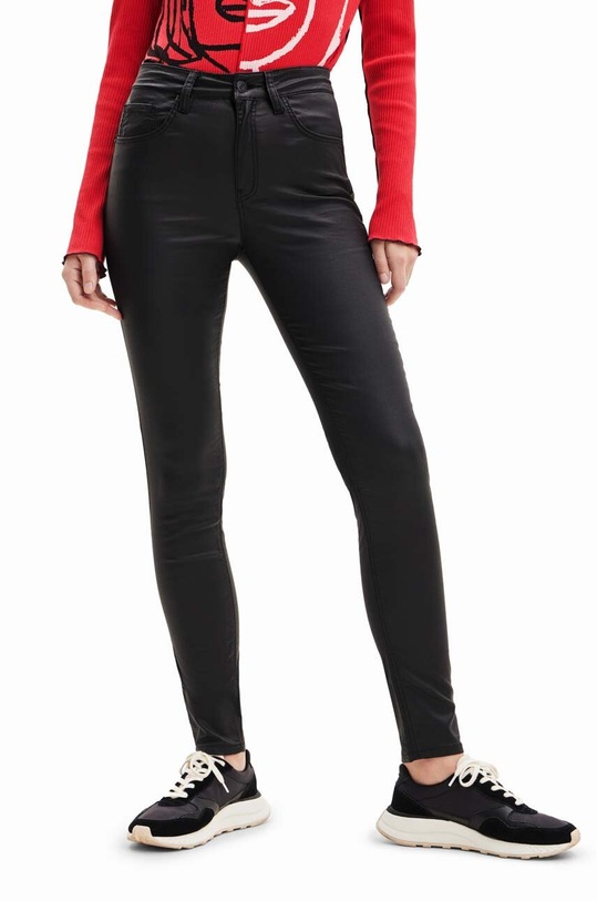 Desigual spodnie dopasowany czarny 23WWPW21