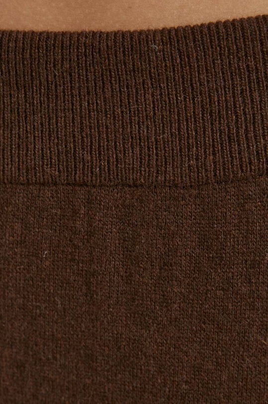 United Colors of Benetton nadrág gyapjú keverékből barna 1035DF00F.90R