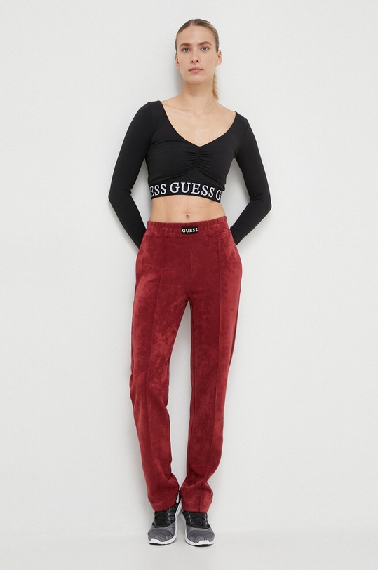 Guess spodnie dresowe V3BB00.KBC00 czerwony AW23