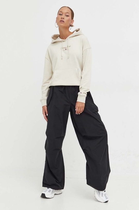 Tommy Jeans nadrág DW0DW16387 fekete AW23