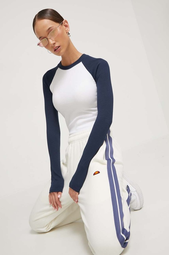 Pamučni donji dio trenirke Ellesse SGT19233 bež AW23