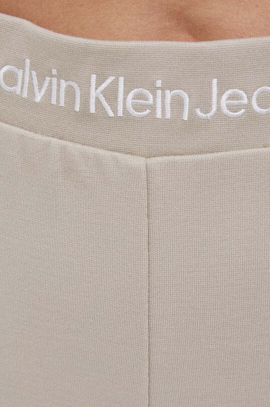 Παντελόνι Calvin Klein Jeans μπεζ J20J221917