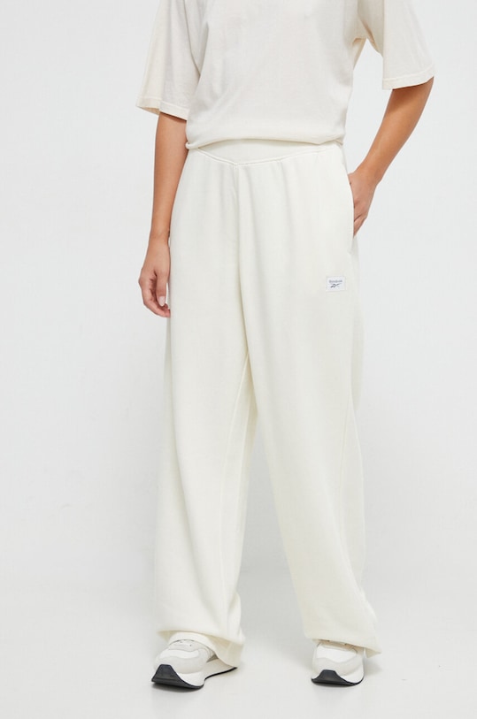 Reebok Classic spodnie dresowe dzianina beżowy 100030900