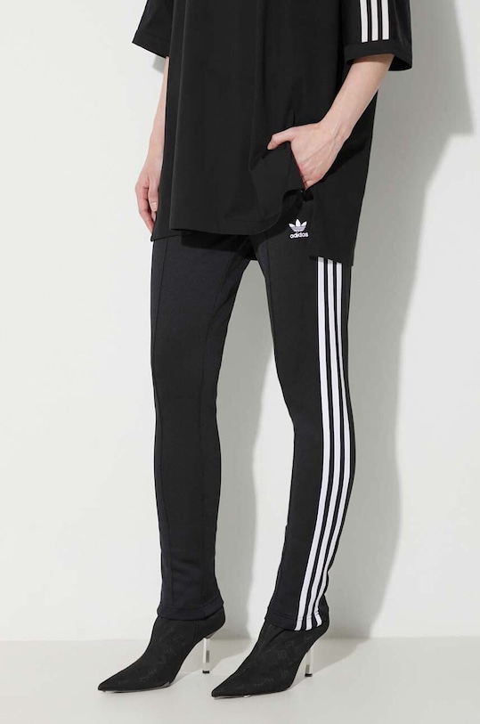 Tepláky adidas Originals SST Classic TP čierna IK6600
