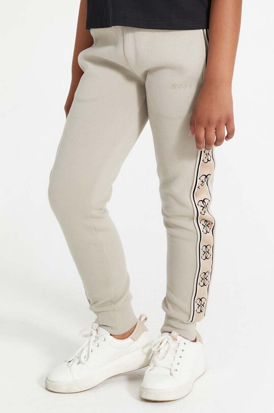 Дитячі спортивні штани Guess J2YQ27.KB3P2.9BYX бежевий