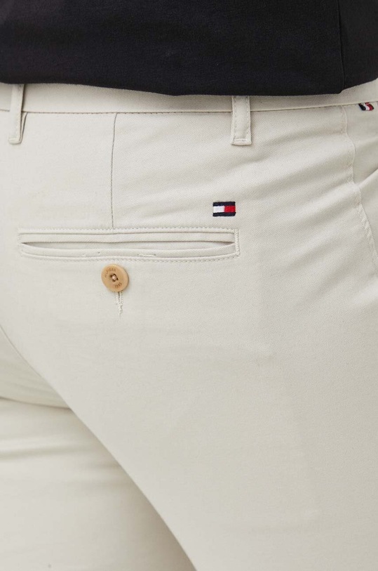 Tommy Hilfiger spodnie beżowy MW0MW26619