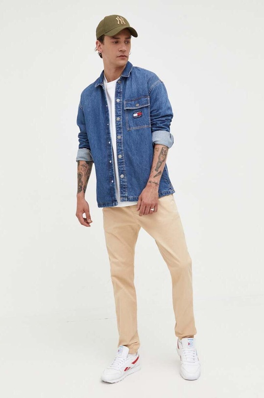 Tommy Jeans spodnie DM0DM16760 beżowy AW23