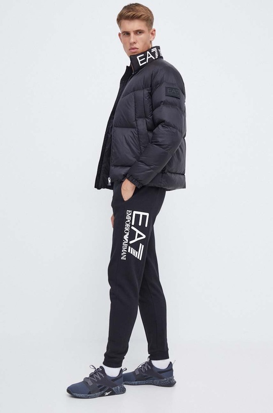 Памучен спортен панталон EA7 Emporio Armani 6RPP58.PJSLZ черен AW23