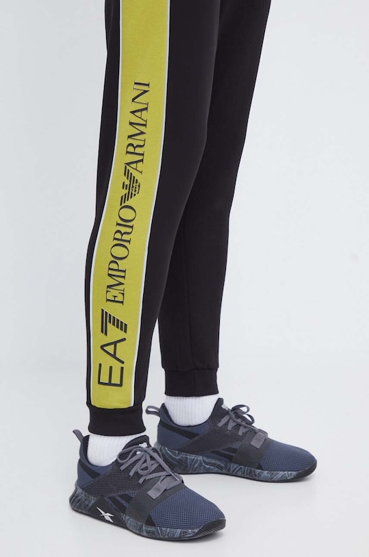 Спортен панталон EA7 Emporio Armani черен 6RPP64.PJ07Z