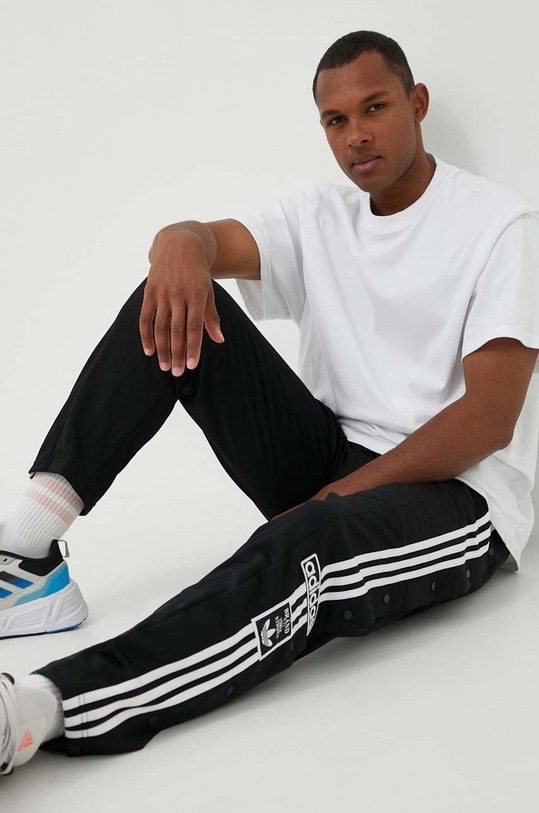 adidas Originals spodnie dresowe dzianina czarny IN8075
