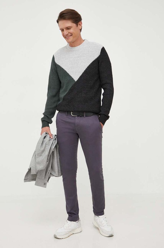 Pepe Jeans spodnie James PM211490YE8.990 niebieski AW23