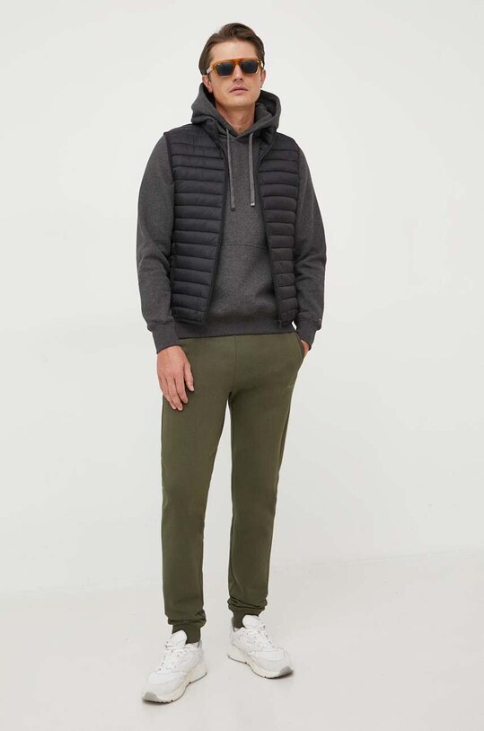 Pepe Jeans spodnie dresowe bawełniane Ryan PM211620.728 zielony AW23