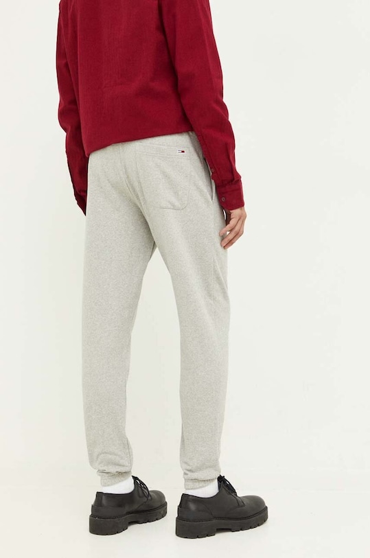 Odzież Tommy Jeans spodnie dresowe DM0DM17842 szary