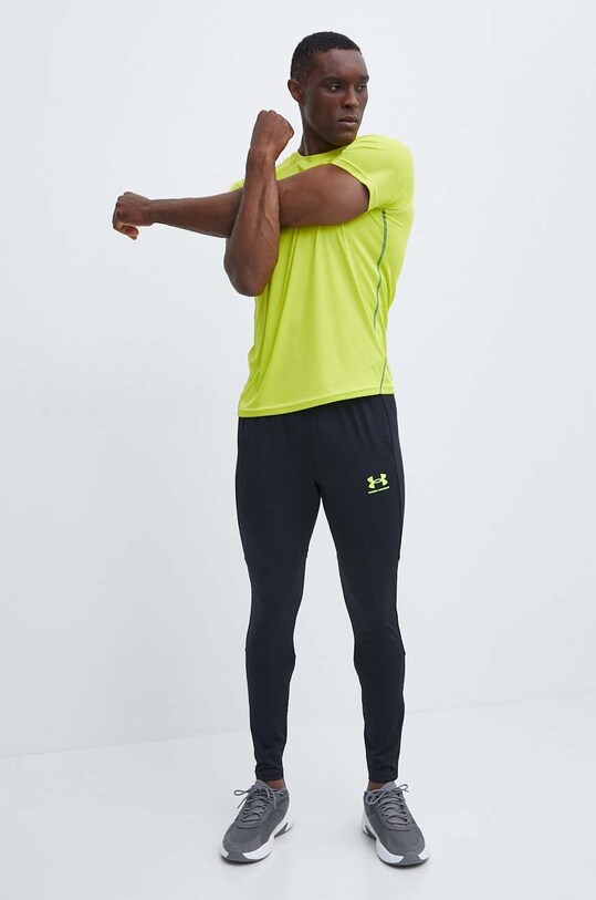 Tréningové nohavice Under Armour Challenger 1379587 čierna AW24