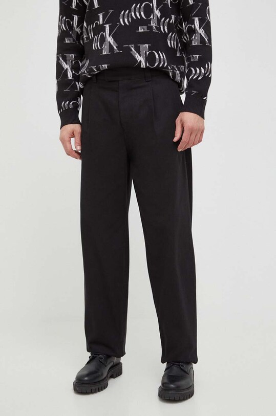 Hlače Calvin Klein Jeans Raven črna J30J324038