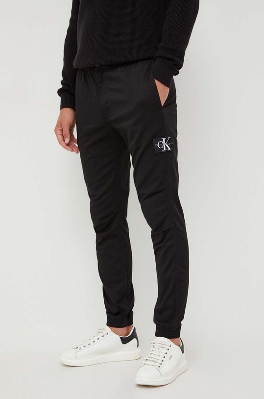 Calvin Klein Jeans spodnie z elastanem czarny J30J324045