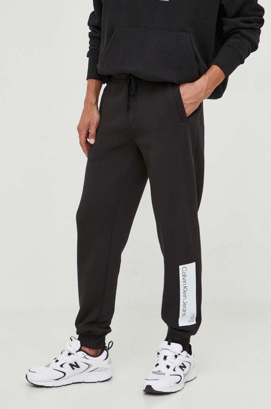Calvin Klein Jeans spodnie dresowe Planet friendly czarny J30J324053
