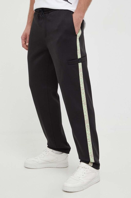 Calvin Klein Jeans spodnie dresowe dzianina czarny J30J324376