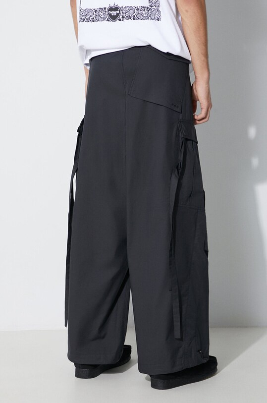 Odzież Maharishi spodnie Oversized Tobi Cargo Snopants 4615.BLACK czarny
