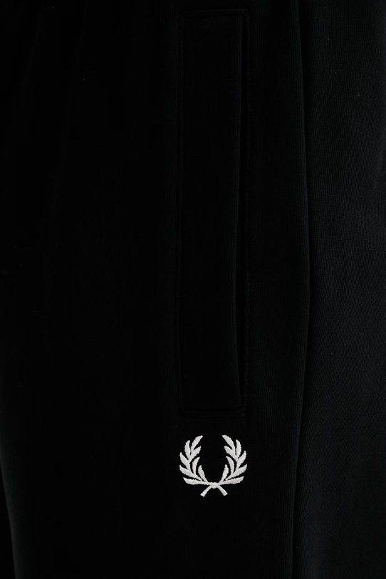 Bavlnené tepláky Fred Perry čierna T5505.102